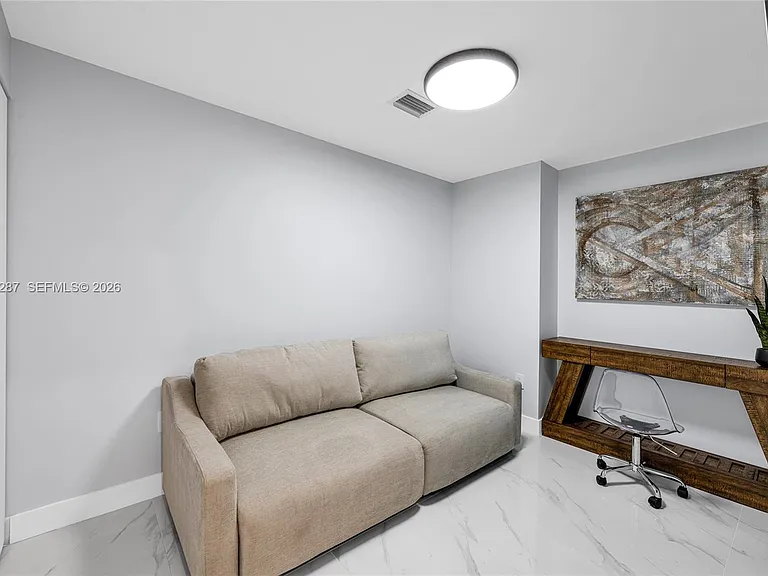 700 NE 24th St #5306 — Photo 19