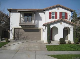 11402 Chinaberry St, Corona, CA 92883