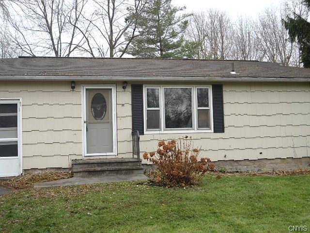 1st image of 4140 Birchwood Dr N