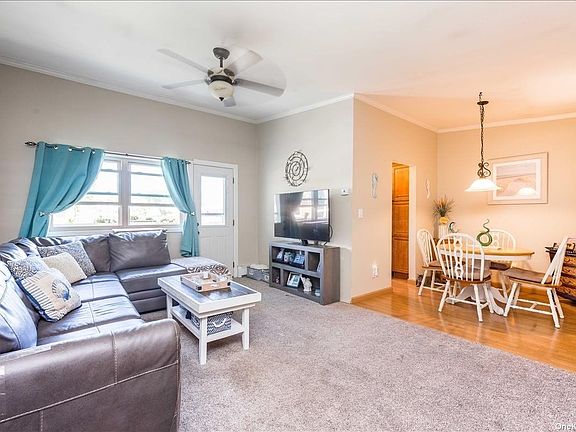 3rd image of 4 Rose St #5-H2