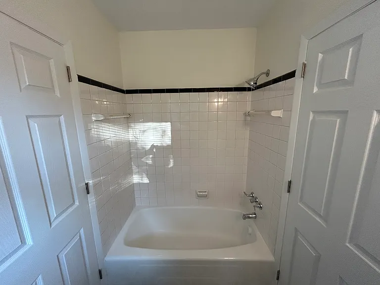 2410 Fayetteville St #2 — Photo 8