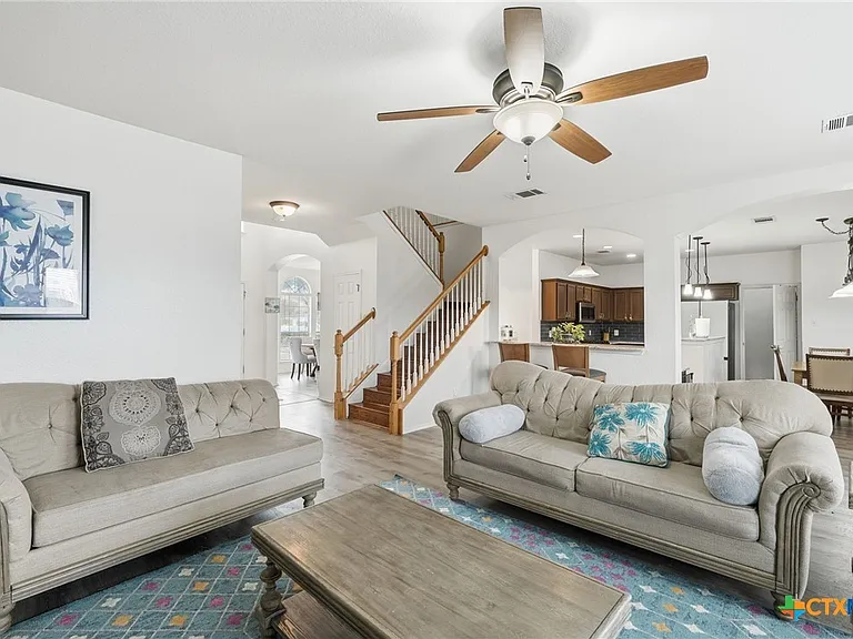 1410 Katie Lynch Dr — Photo 7