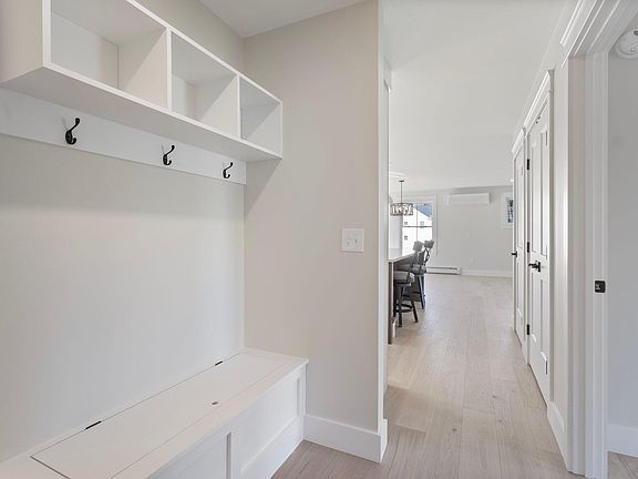 2nd image of 52 Jasper Lane
