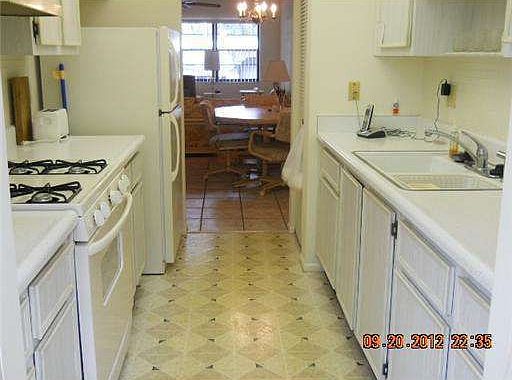 3rd image of 5975 Terrace Park Dr N Unit 109