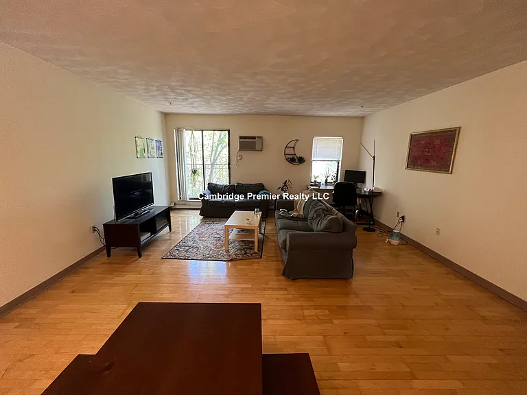 375 Highland Ave #3 — Photo 23