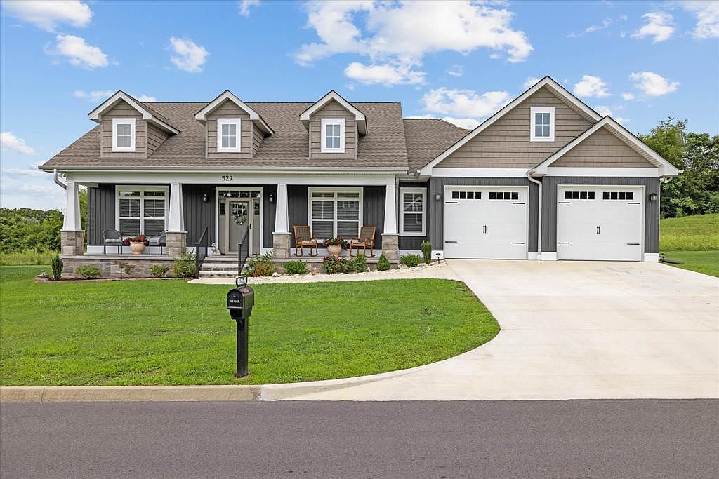 527 Elizabeth Ln, Sevierville, TN 37862 Zillow