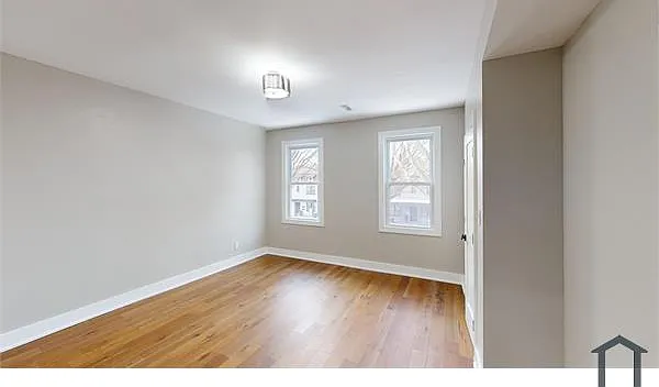 2 bed, 750 sqft, $2,213 — Photo 3