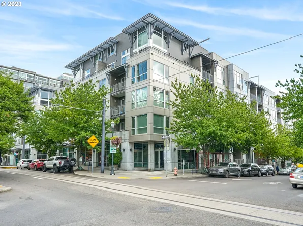 1125 NW 9th Ave APT 324, Portland, OR 97209