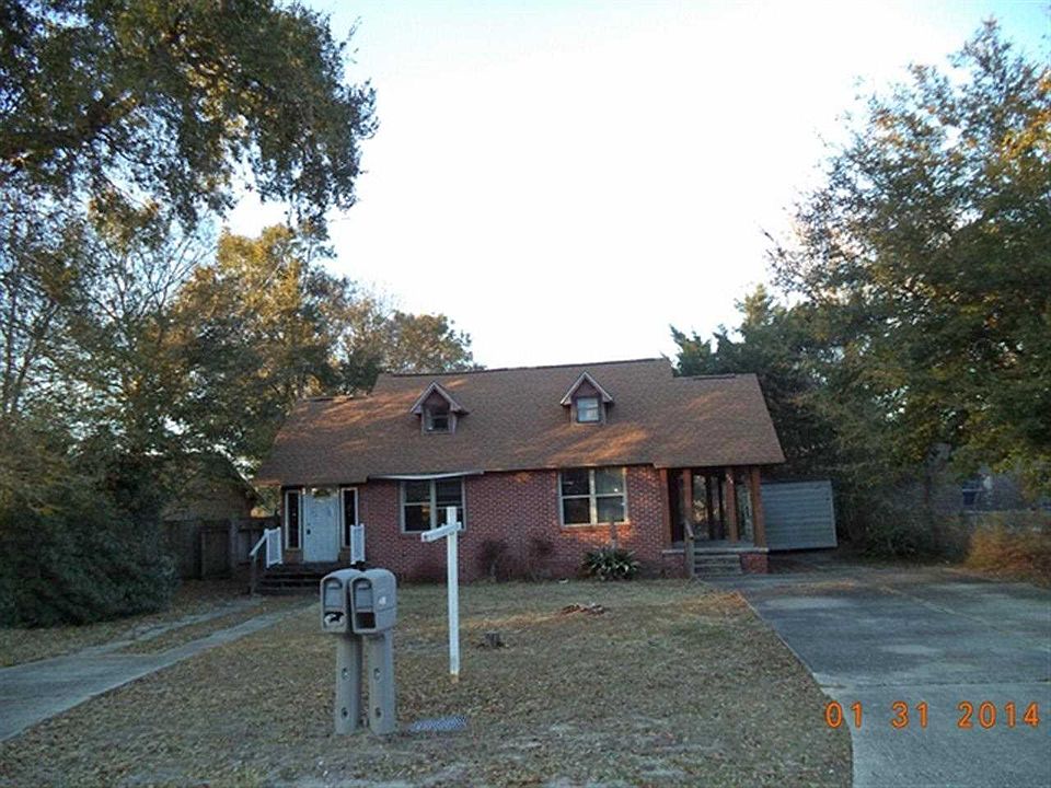 1st image of 406-408 Winthrop Ave