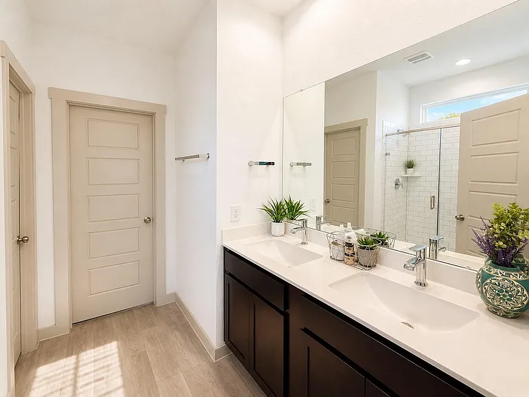 12566 Fleet River Rd — Photo 8