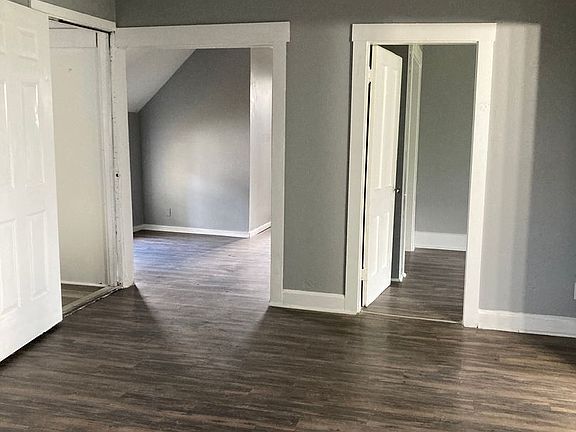 3rd image of 321 E Gilbert St #323