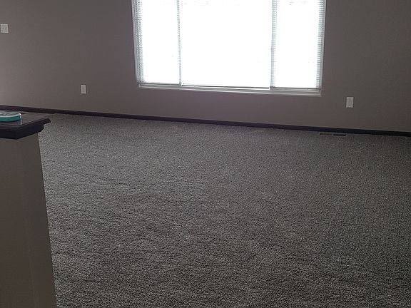 3rd image of 2223 Sunrise Ave