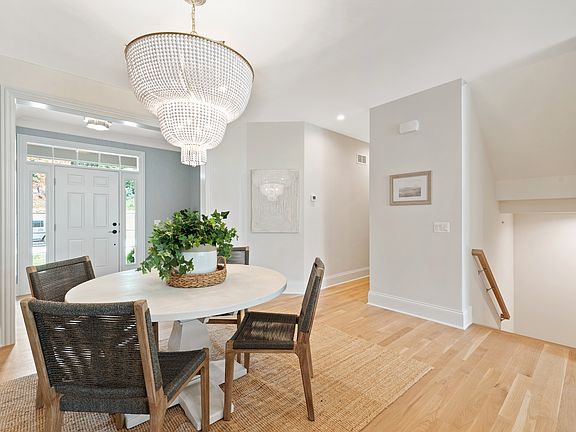 4th image of 6114 Flagg Creek Ln