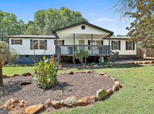 10 Fischer Rd, Sharpsburg, GA 30277