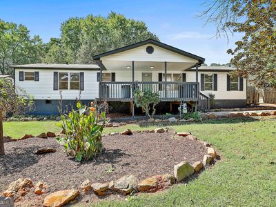 10 Fischer Rd, Sharpsburg, GA, 30277