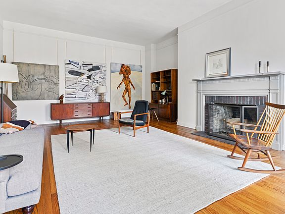 2nd image of 340 W 57th St APT 16D