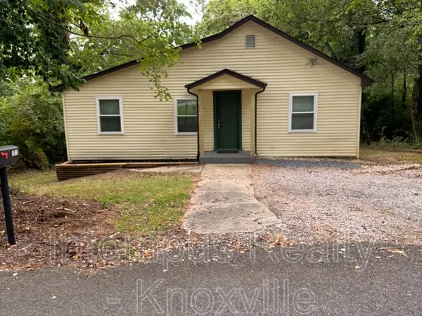 1013 Beaman Lake Rd, Knoxville, TN 37914