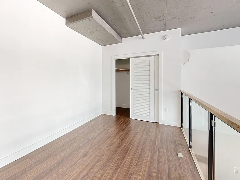 388 Beale — Photo 47