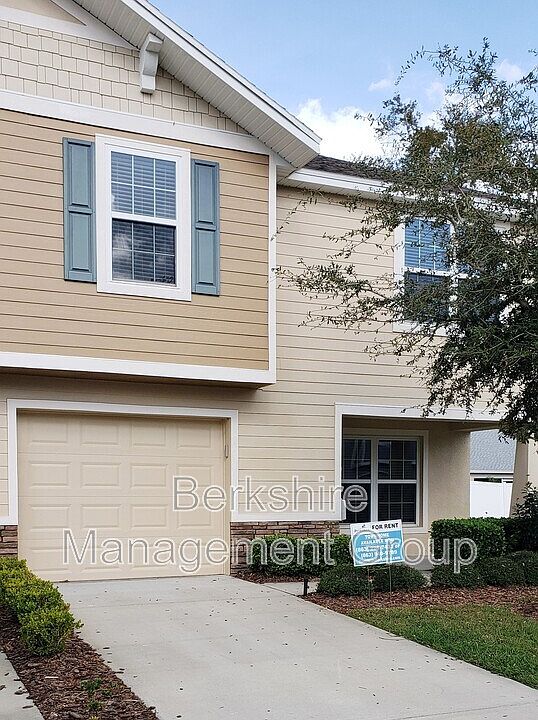 1st image of 1012 Dossey Oaks Ln