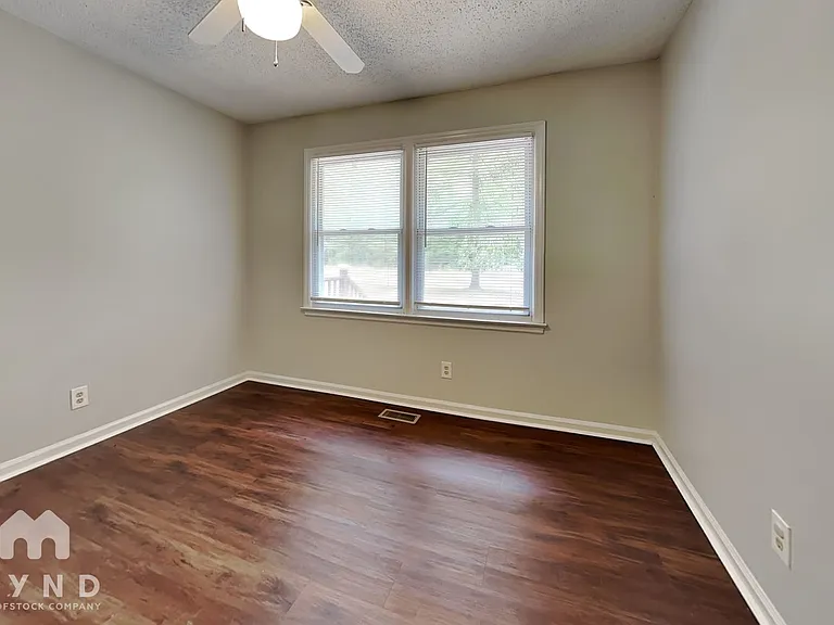 1508 Torredge Rd — Photo 16