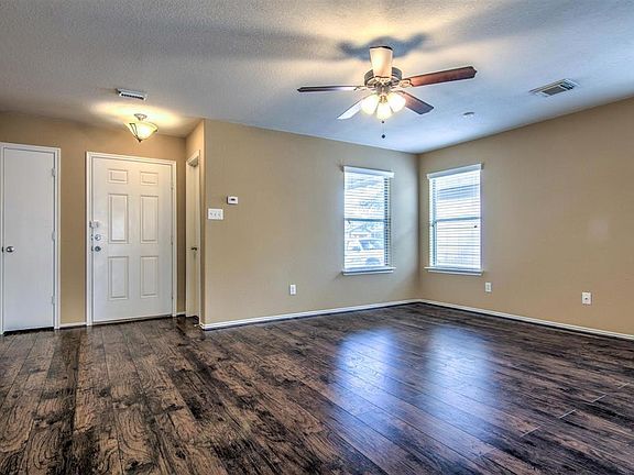 5th image of 8110 Villandry Ln