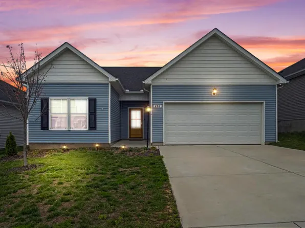 201 Triple Crown Ct, Shelbyville, TN 37160