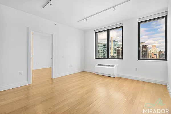 Rented by Mirador Real Estate | media 2