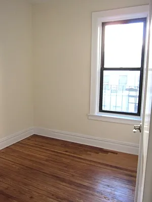 Rented by City Connections Realty | media 31