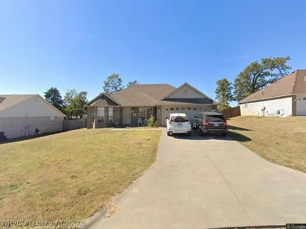 2509 Dava St, Van Buren, AR 72956