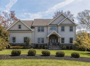 336 N Gaston Ave, Bridgewater, NJ 08807