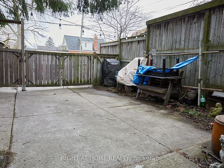 1547 Kingston Rd #REAR — Photo 13