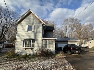 26 Church St, Silver Springs, NY 14550