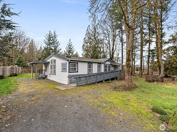 3rd image of 102 Tory Lynn Drive