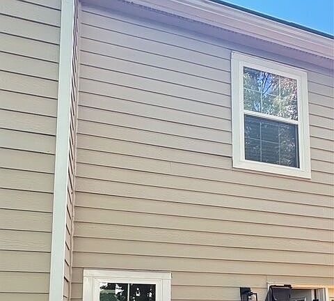 5th image of 2021 Pinnacle Pointe Dr