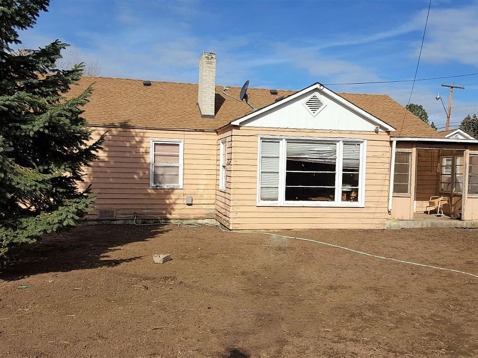 1st image of 1198 NE McRae Ct