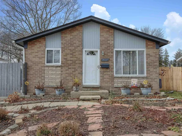 28005 Greater Mack Ave, Saint Clair Shores, MI 48081