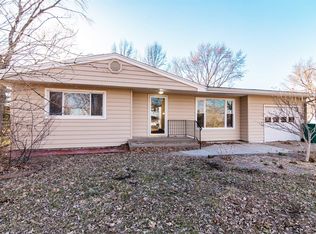 1723 SW Broadview Dr, Topeka, KS 66615