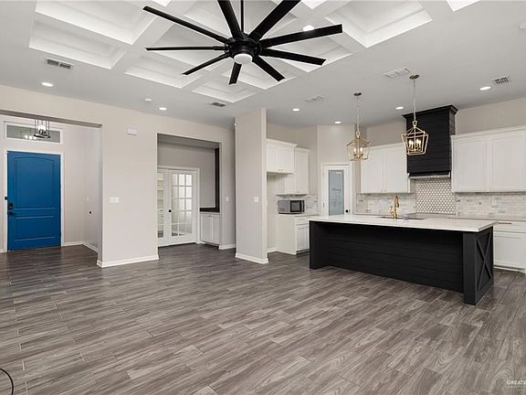 4th image of 2813 Ulex Ave