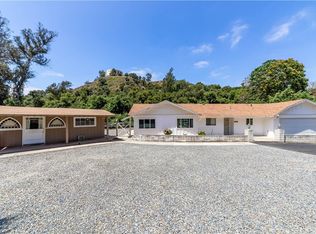 3019 S Mission Rd, Fallbrook, CA 92028