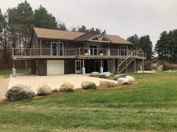 6399 Koch Rd, Cass City, MI 48726