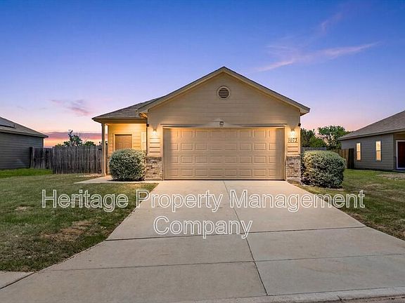 2nd image of 1053 Fisher Way