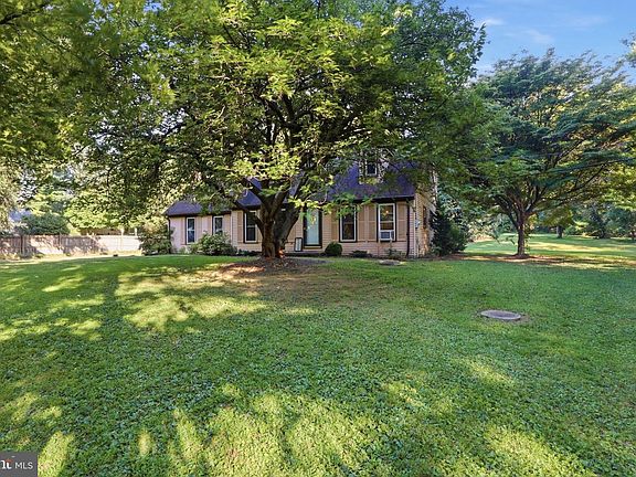 4th image of 5066 Hillclimb Rd