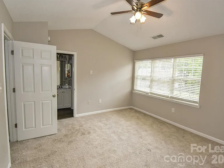 15469 Asterwind Ct — Photo 6