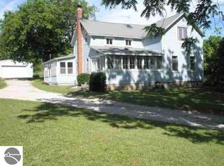 683 N Rusch Rd, Traverse City, MI 49696