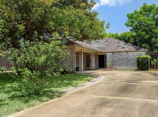 2619 Briarpark Dr, Houston, TX 77042