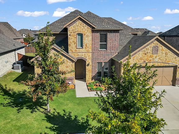 2nd image of 15004 Fleet Hill Rd