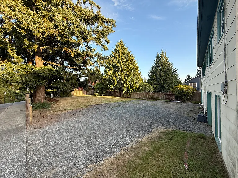 3803 Friday Ave — Photo 14