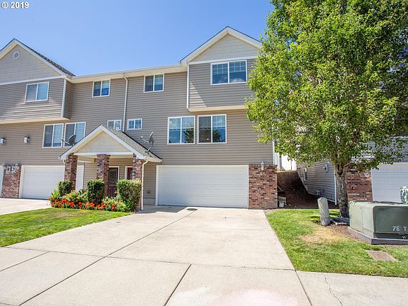 2nd image of 8006 NE 37th Ave