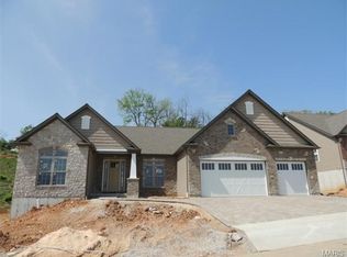 1086 Bridleridge Crossing Spur, High Ridge, MO 63049