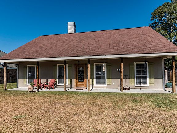 3rd image of 108 Herlil Cir